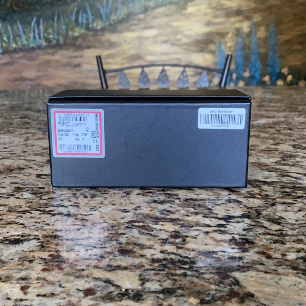 Authentic Versace Icon Pattern Sunglasses - image 8